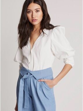Classic White V-Neck Puff-Sleeve Blouse - Women